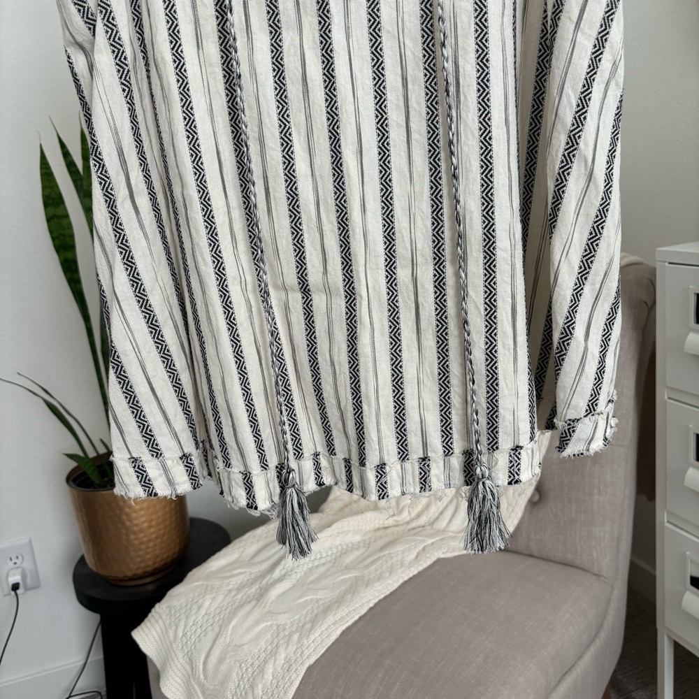 Knox Rose Cream Black Boho Striped Raw Hem Sleeveless Blouse Tank Top Small - Picture 4 of 9